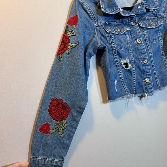 Guns N Roses denim jacket up cycle crop embroidered roses distressed raw hem - Picture 7 of 10